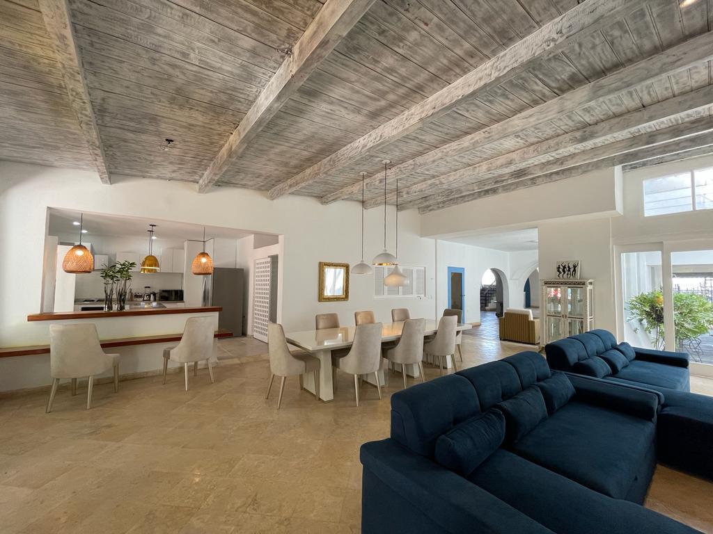 Casa Azul beachfront mansion in Castillogrande Full Photo 14